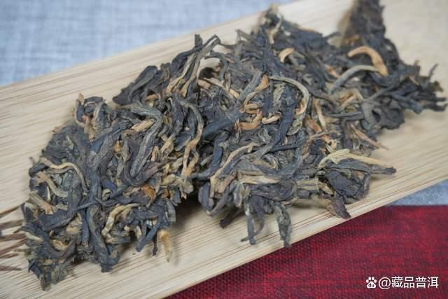 普洱茶怎么撬开不碎？茶饼茶砖的正确撬茶技巧