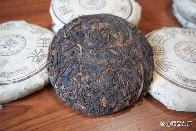 99易昌号小饼品鉴：早期易武纯料茶的标杆之作