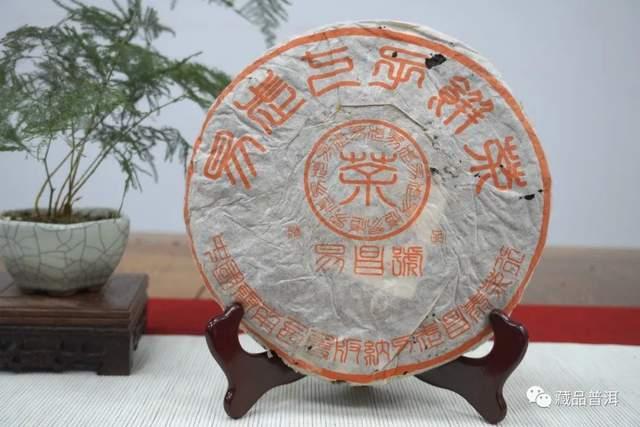 为什么普洱茶越陈越差？茶质打底，仓储坐镇，这2点比年份更重要