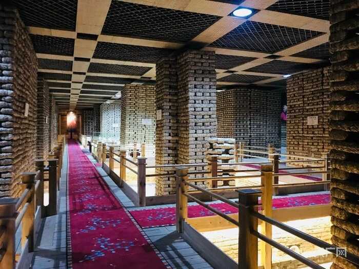 四川雅安：一杯“千年绿”茶