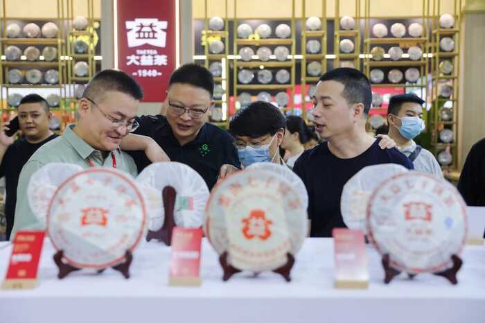 大益闪耀香港世界品牌大会，上榜《中国品牌国际化标杆100》