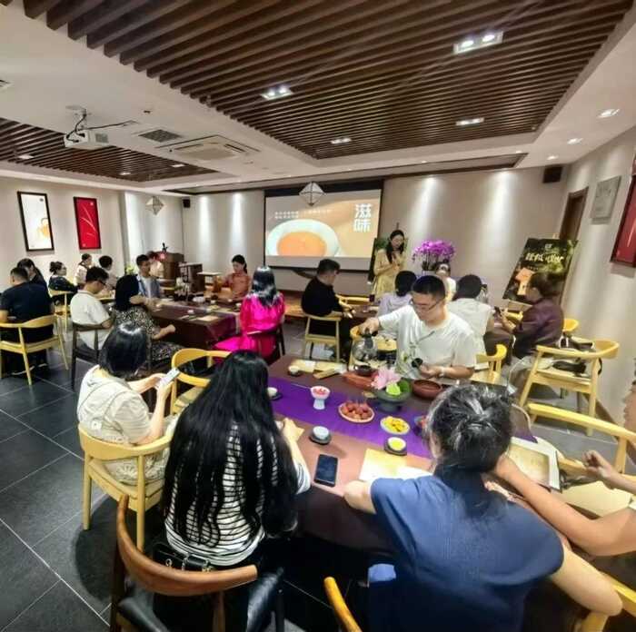 大益“生态青砖”品藏会全国8城举办，500余名藏友一试钟情