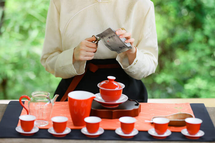 专家专访刘国英：以传承为本、技艺为脉，构建武夷岩茶的“真、变、道”产业新格局