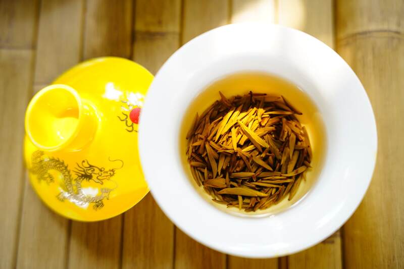 双金闪耀！味独珍蒙顶黄芽、黄小茶勇夺首届‘蒙顶黄茶杯’金奖