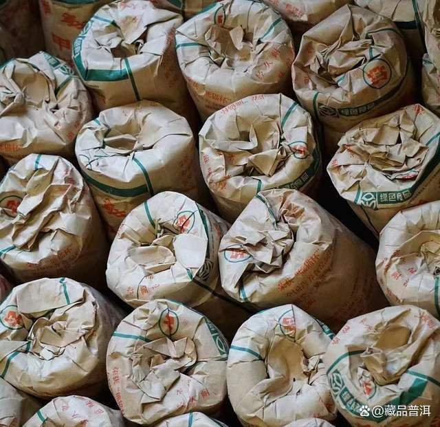 大益2003年甲级沱茶品鉴 19年陈期经典生沱特点解析