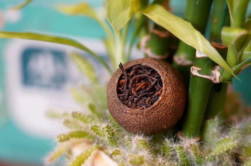 一口鲜灵柑普茶，解锁你的夏日元气！新会柑皮x普洱熟茶，八角亭匠心之礼惊艳上市！