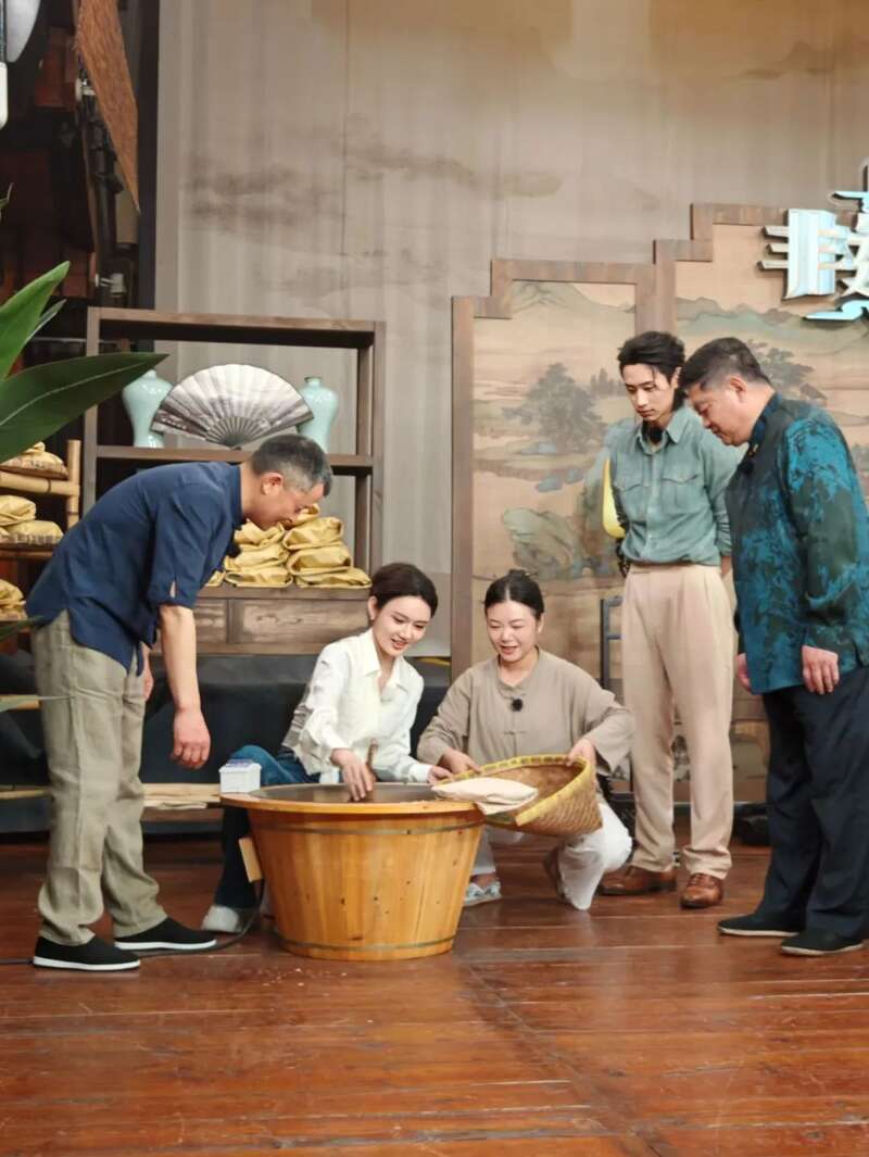 非遗瑰宝绽放央视：蒙顶黄芽，“茶中黄金”香飘全国