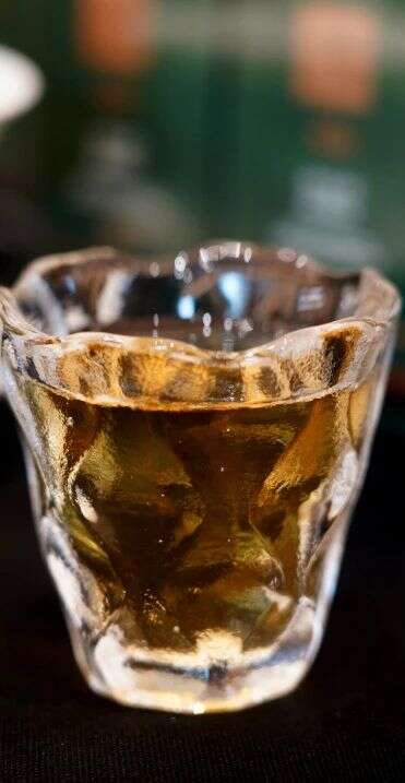 八角亭御藏贡蕊 唤醒你血脉中沉寂的东方力量，开启一场仪式感拉满的能量解封！