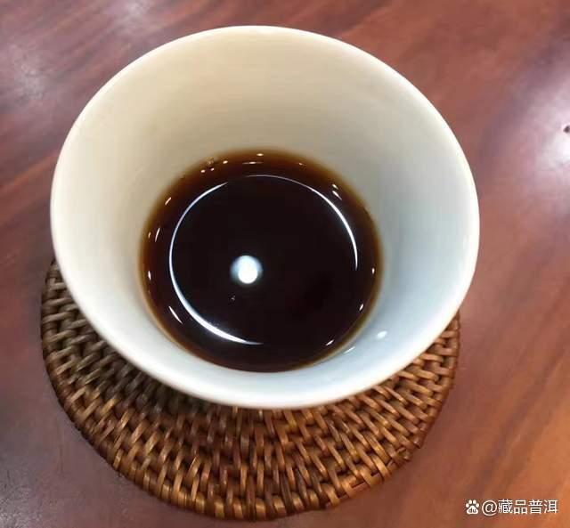 紫大益7572熟茶多少钱？行情小幅上涨，不愧是勐海茶厂标杆老熟茶