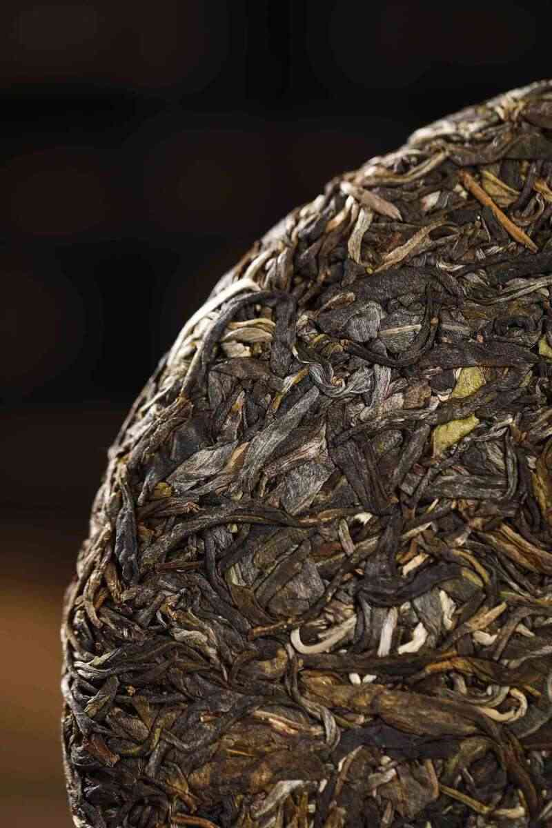 新品上市：中茶班章老树圆茶 普洱茶（生茶）紧压茶