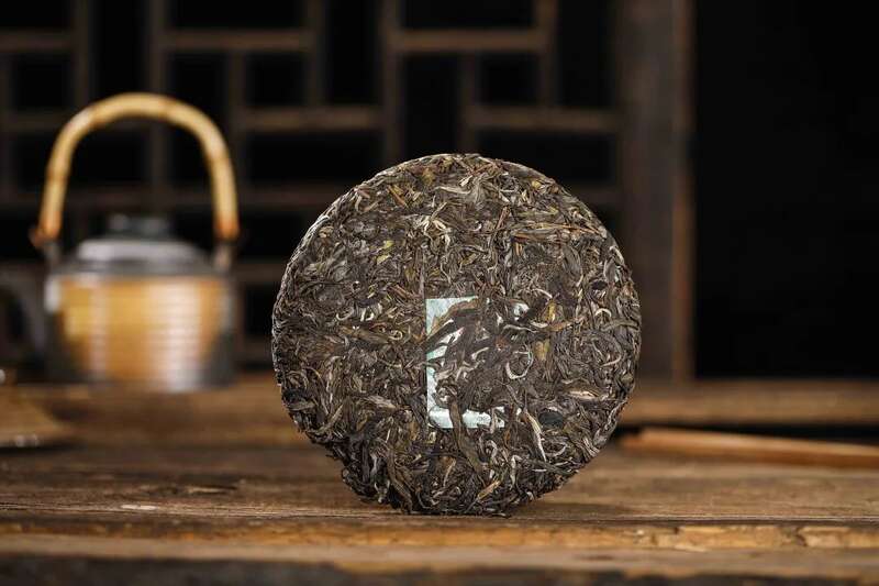 新品上市：中茶班章老树圆茶 普洱茶（生茶）紧压茶