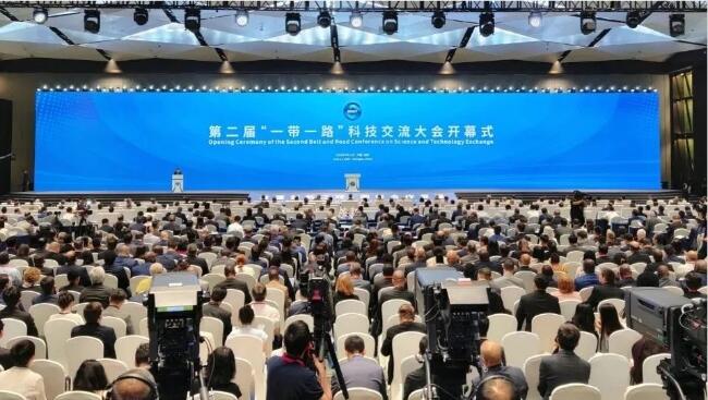 雅安蒙顶山茶走进第二届“一带一路”科技交流大会