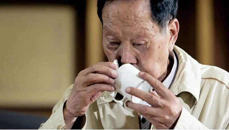 一味化百，百味融一：普洱茶拼配的艺术与科学