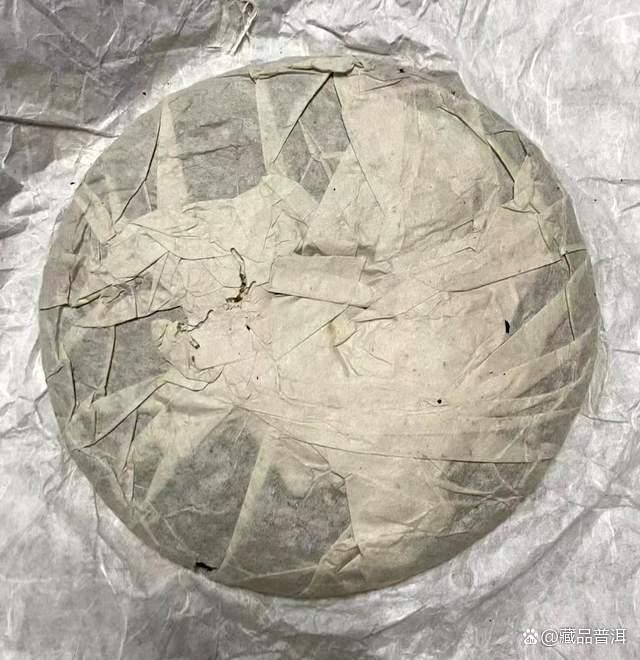 大益2003年二星班章大白菜，闪电纹、缺口R，这些辨识暗记请知悉