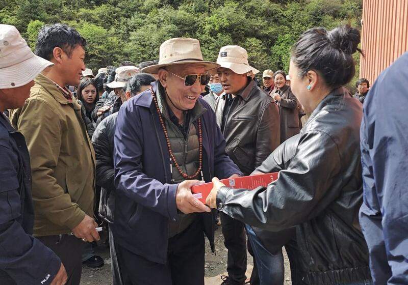 健康饮茶 低氟藏茶送入千家万户