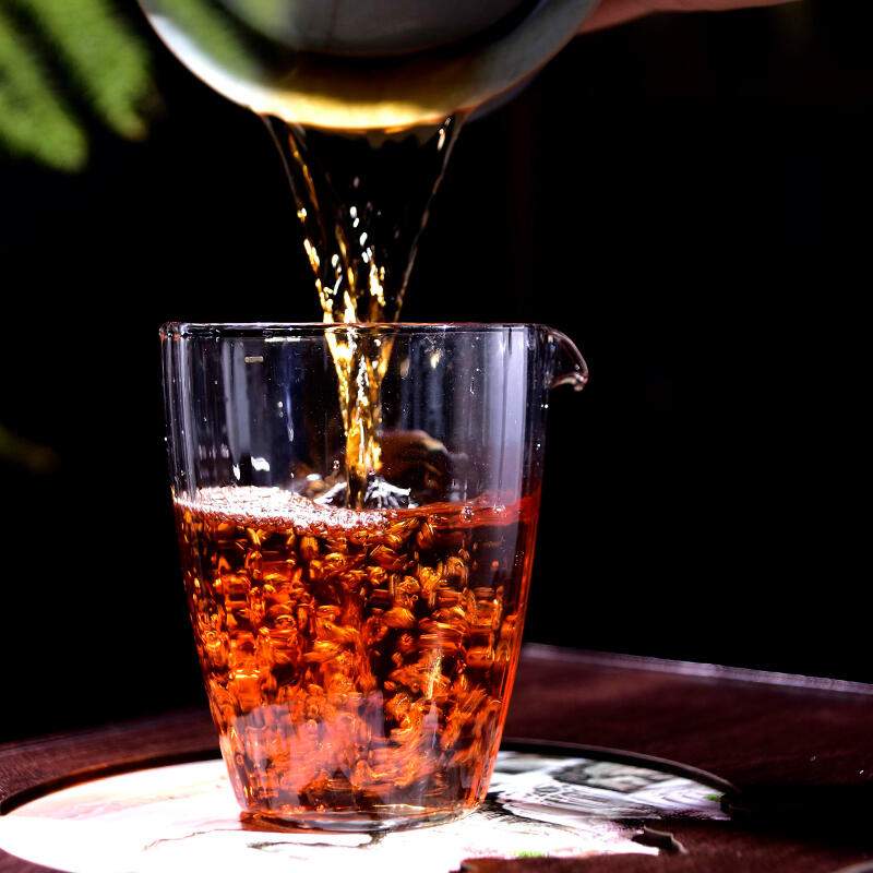 2004年芽皇 全芽头勐海熟茶