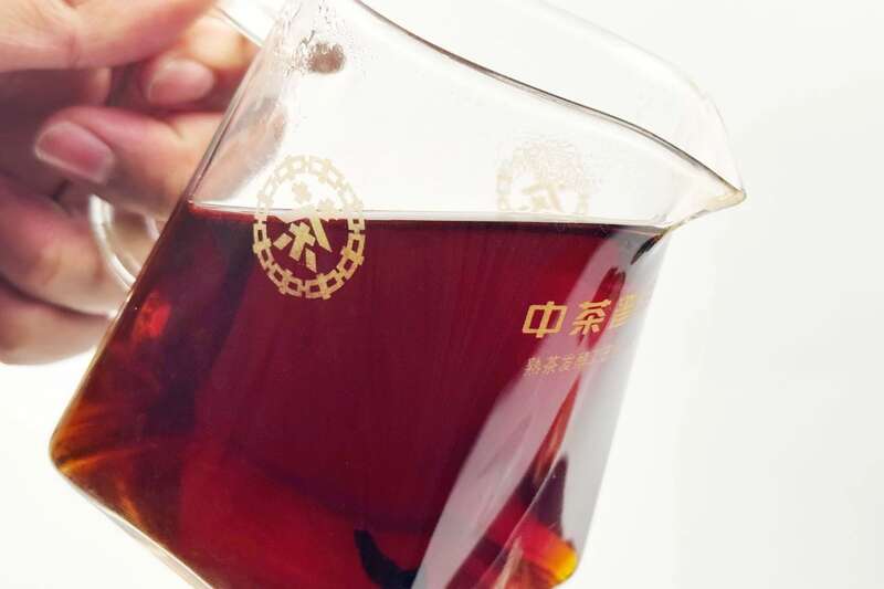 玄晶粒粒陈，金汤似蜜醴 中茶玄晶老茶头普洱茶(熟茶)散茶