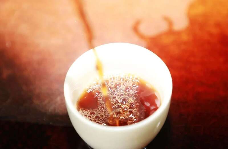 玄晶粒粒陈，金汤似蜜醴 中茶玄晶老茶头普洱茶(熟茶)散茶