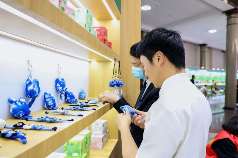 2025北京国际茶业展 下关沱茶展示传统与快消交融的双生之境