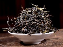 当古树茶价格破万，下一个爆款却是台地茶？