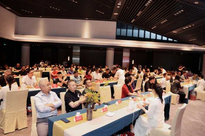 时光炼境 · 传世真味  大益「7542」50周年纪念版发布