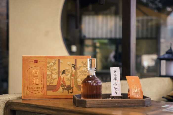 下关宫廷陈皮普洱熟茶 茶引柑香，柑助茶韵