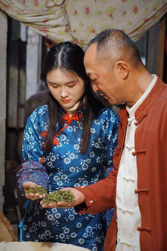 “双轨”推进非遗传承：一位95后女孩的“茶叶复兴”梦