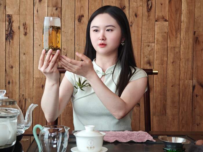 “双轨”推进非遗传承：一位95后女孩的“茶叶复兴”梦