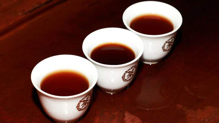 藏古今之醇，酿惊鸿之柔 中茶古树熟茶 陈香·溪甜小饼时代 普洱茶（熟茶）紧压茶