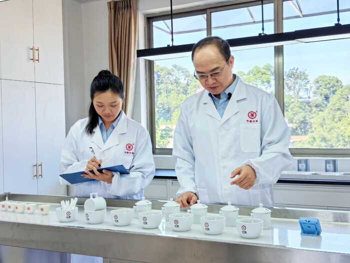 中茶梧州建设非遗传承梯队，助推六堡茶产业高质量发展