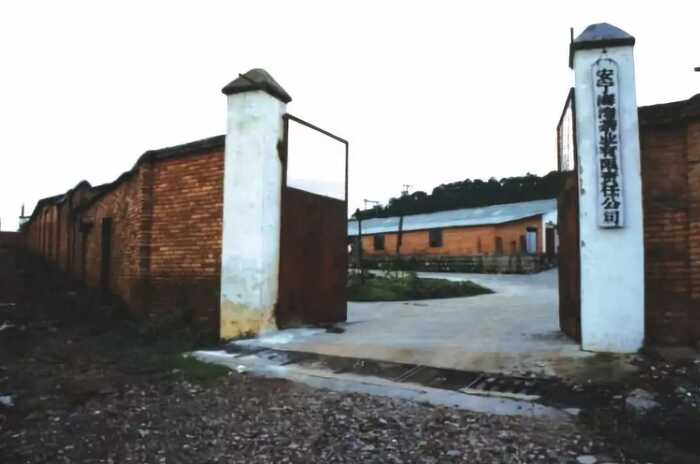 普洱茶行业的未来，应该往哪走？不妨和老同志一起，来一场 极限求索。