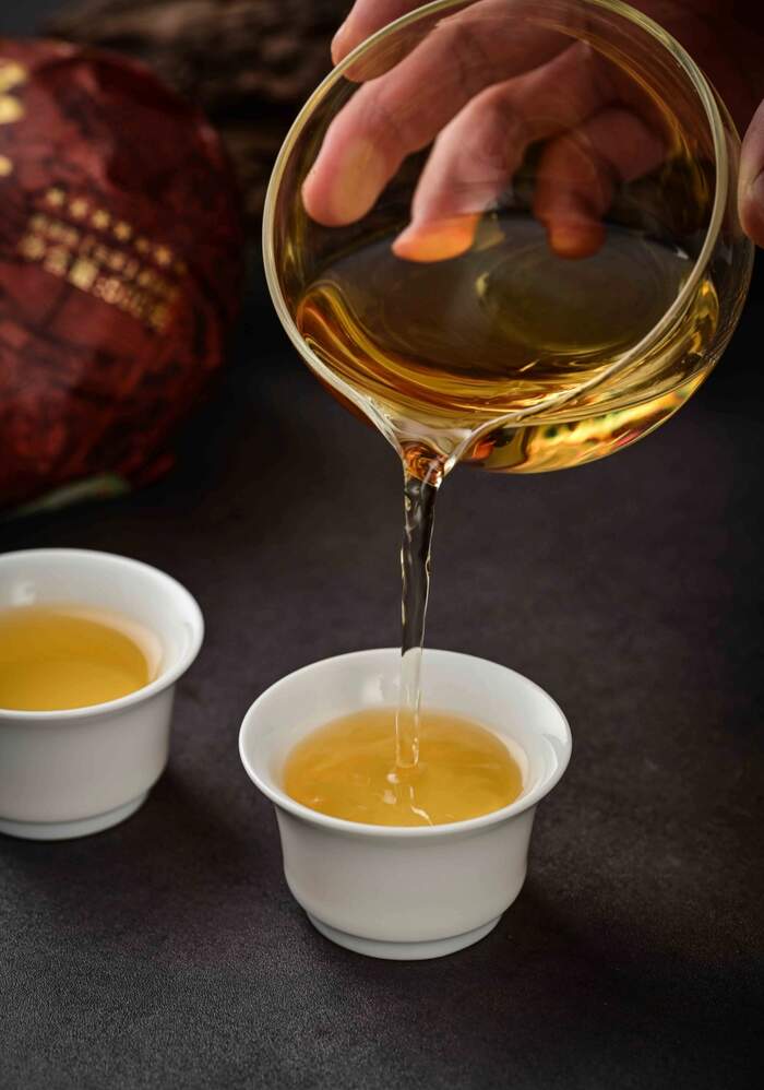 新品上市 中茶曼松金瓜 普洱茶（生茶）紧压茶