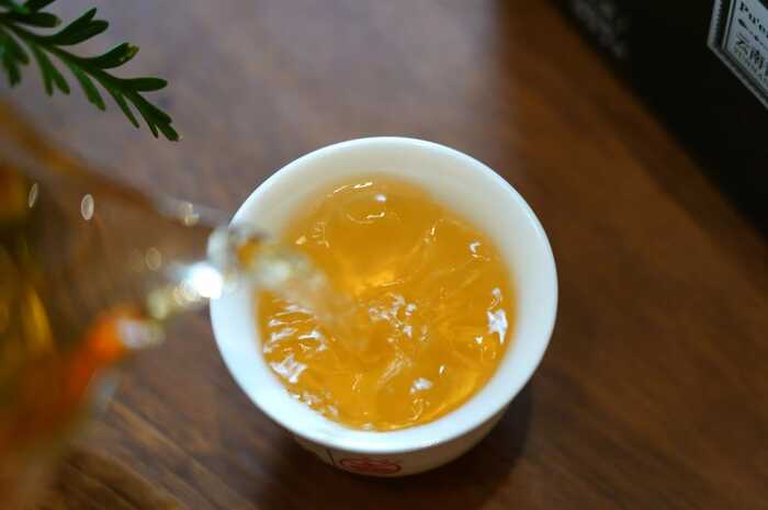 八角亭甲冠天下·景迈山 隆重上市！一饼藏尽景迈千年古茶魂