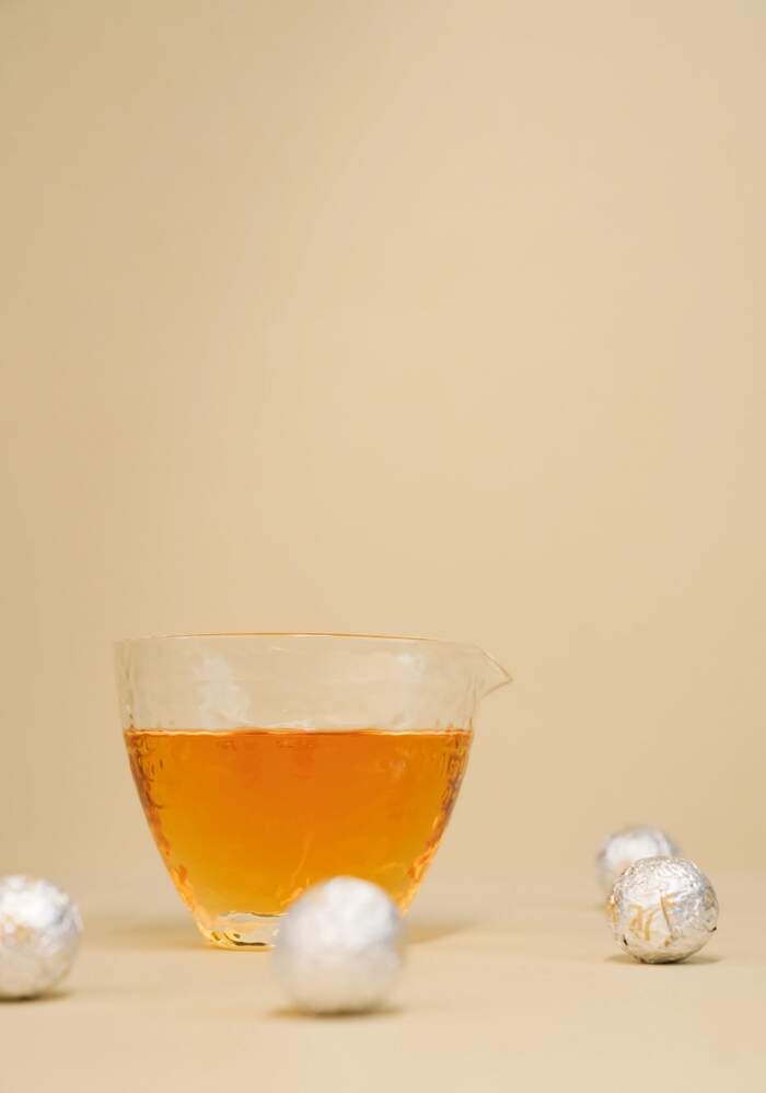 下关月光白茶龙珠，毫香裹着甜香超够味！