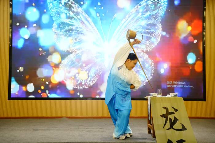 龙行四海·茶和天下：“蒙顶山茶杯”首届龙行十八式非遗技艺大赛精彩开赛