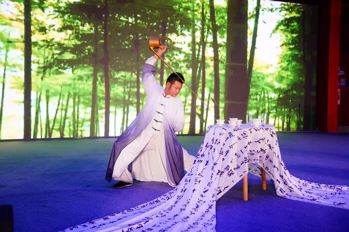 龙行四海·茶和天下：“蒙顶山茶杯”首届龙行十八式非遗技艺大赛精彩开赛