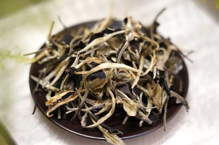 八角亭嘉木景谷蜜香白茶 茶祖老树孕育的舌尖瑰宝