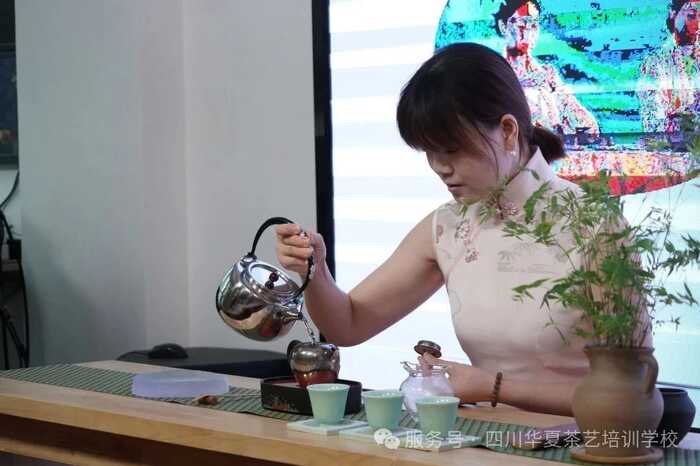 金韵传承 | 华夏茶学8月茶艺师主播（免费）学习报名中