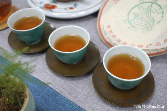 品鉴普洱茶，要谢绝湿仓，但不要一味追求干仓