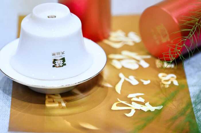 共品传奇，共启新章   大益传奇老茶定义“永恒之味”