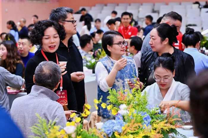 共品传奇，共启新章   大益传奇老茶定义“永恒之味”