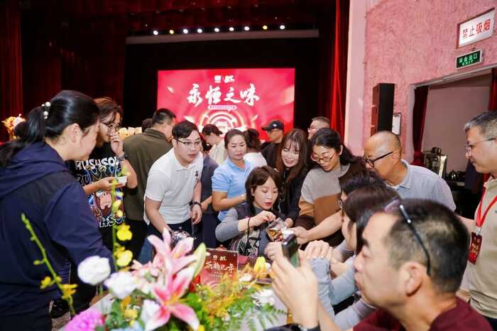 共品传奇，共启新章   大益传奇老茶定义“永恒之味”