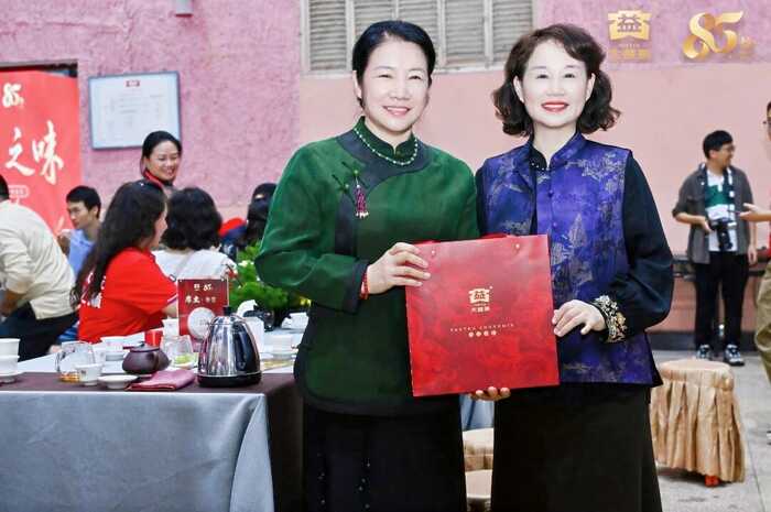 共品传奇，共启新章   大益传奇老茶定义“永恒之味”