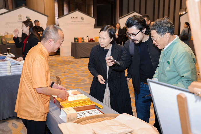 蒙顶山茶文化盛宴亮相杭州茶博会 杭州茶博会首日:“味独珍”实力出圈,蒙顶山茶香引燃全场