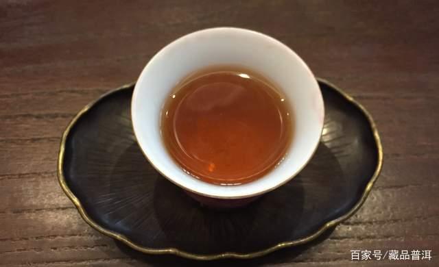 普洱茶收藏存储冲泡技巧:茶质、环境与品鉴要点 普洱茶收藏存储冲泡技巧:茶质、环境与品鉴要点